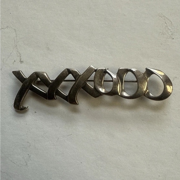 Tiffany & Co. Jewelry - Tiffany Paloma Picasso pin